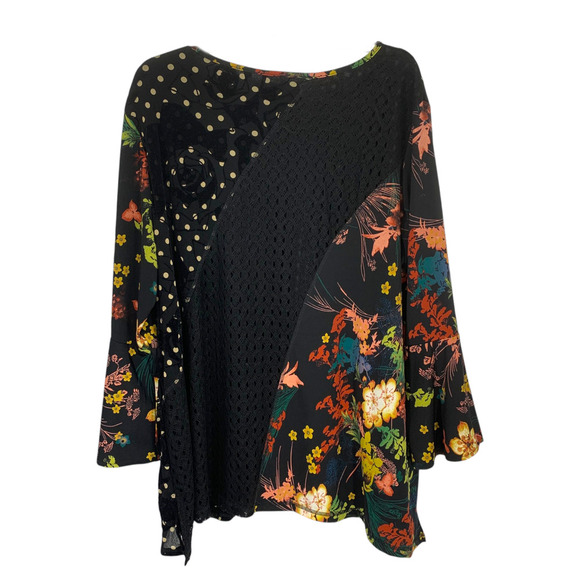 Calessa Plus Sz 2X Art to Wear Black Floral Mixed Material Pieced Knit Tunic Top - Picture 6 of 6